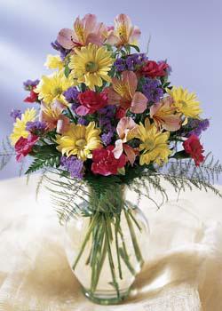 The FTD� Festive Wishes� Bouquet